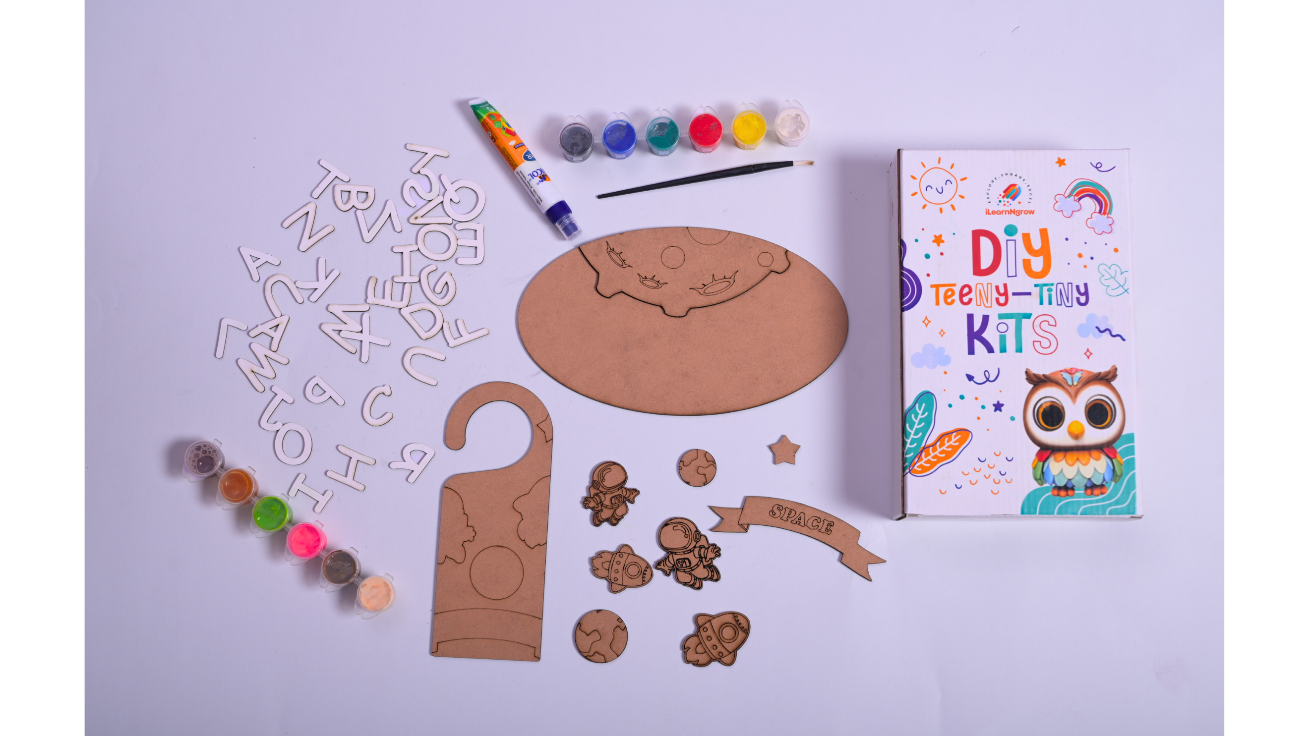 Teeny Tiny Space Theme DIY Name Plate & Door Knob Kit – Paint & Decor Craft Set for Kids | iLearnNGrow